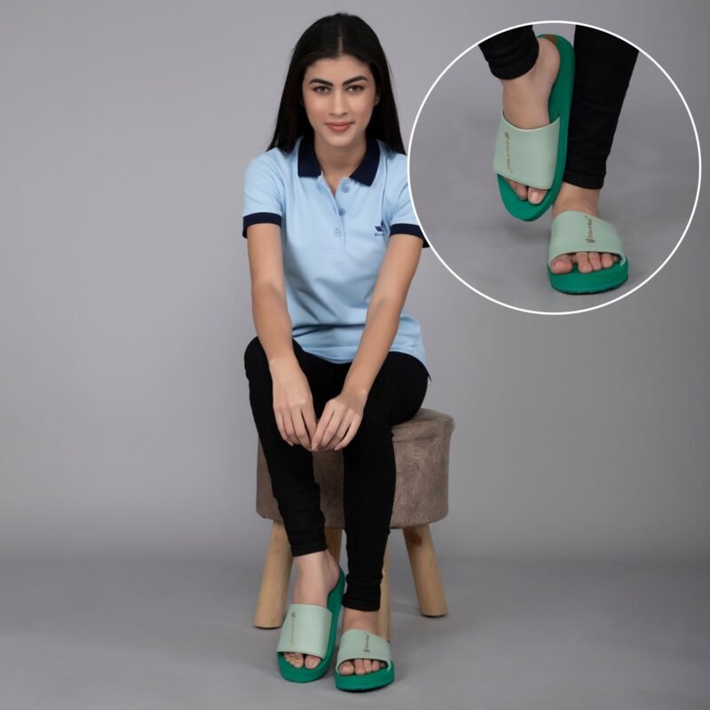 Best Slippers for Women for Style and Comfort!